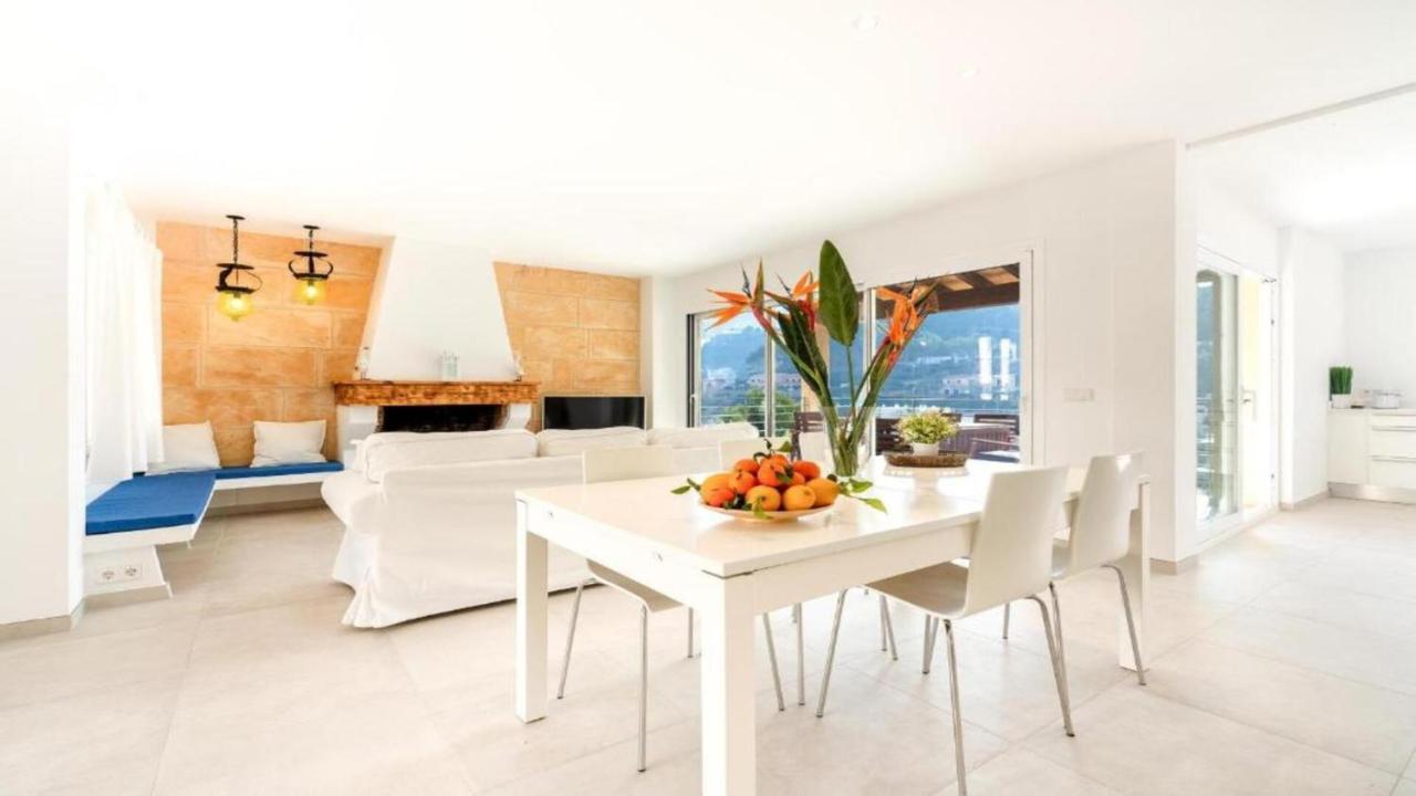 Apartamento Guillem Cala de Sant Vicenc Buitenkant foto